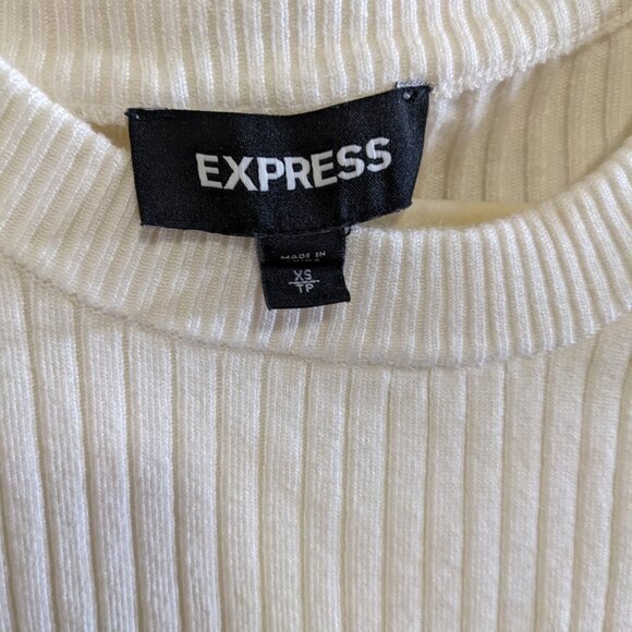 Express Ribbed White Button Women's Crewneck Size XS NWOT - Picture 3 of 4